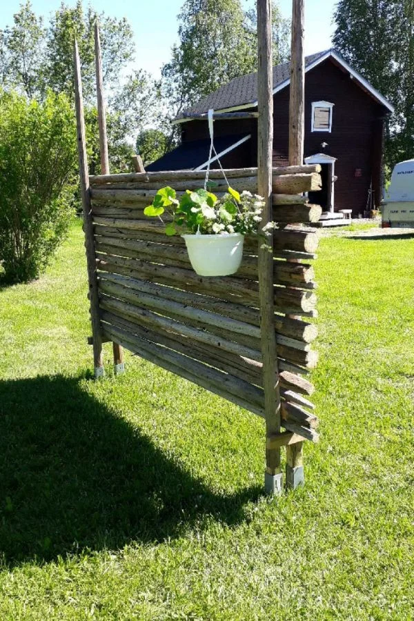 6. DIY Wattle Fencing
